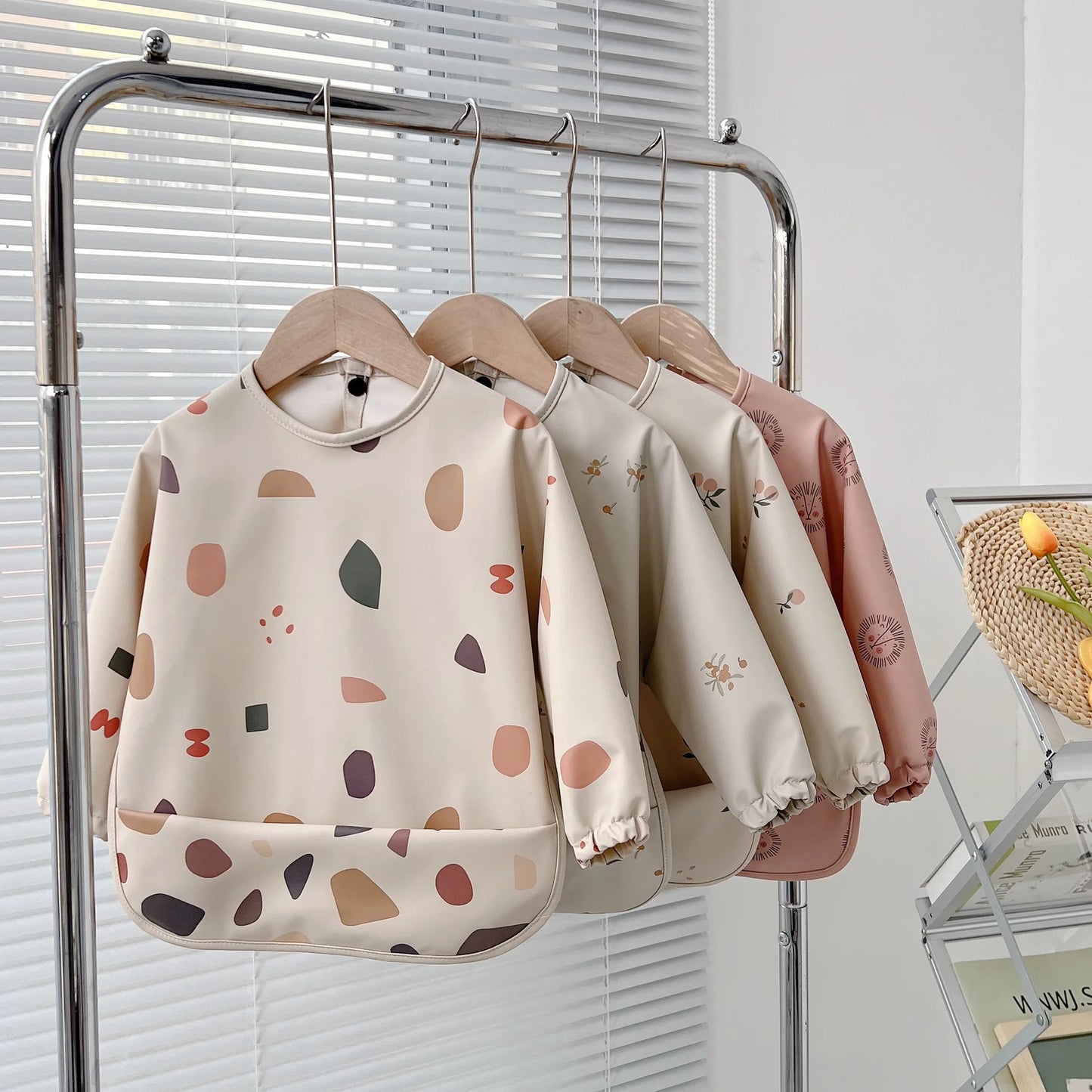 Tablier Imperméable Bébé – Bavoir Manches Longues Anti-Salissure