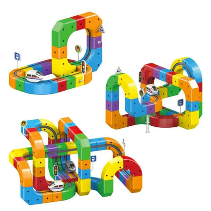 Jeu de construction magnétique coloré pour enfants avec trains et rails modulables